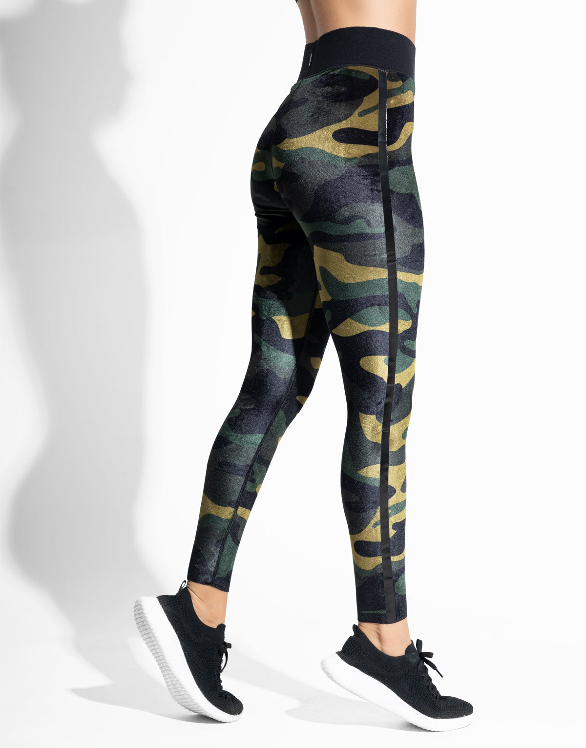 MILITAR VELVET